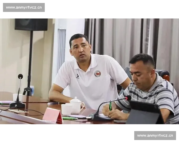 喀什杯青少年足球发展交流会：丝路青训新起点